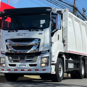 IZUSU - GIGA CAMIÓN 6X4